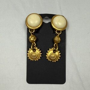 Vintage Gold Tone Dangle Clip On Earrings Cream Cabochon Sunburst Charm